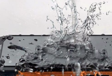 與巨大工資落差相比，我們的快遞員更需要一部三防手機-頭條楓林網