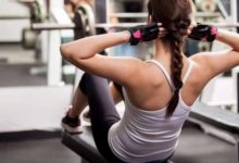 下班沒時間去運動，其實只要花「4分鐘」，這5個動作比去健身房1小時還要累！-頭條楓林網