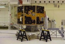 這顆衛星13年不跟人類聯絡，突然給一個普通地球人發出了訊號-頭條楓林網