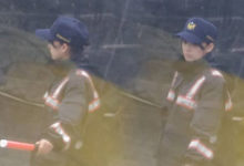 路上偶遇「超正女警」忍不住拍下她的照片，網友看了紛紛聚團進行人肉搜索！本人真的不輸明星啊！-頭條楓林網