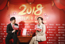 秦海璐兒時在土炕上曬炮：怕八平米的平房沒了-頭條楓林網