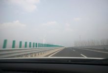 此刻，被堵在返程路上的我們…-頭條楓林網