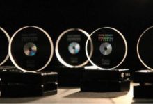 由 SpaceX 送進太空的不僅有跑車，還有一個特殊資料儲存-頭條楓林網