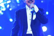 騰格爾補位《歌手》唱《天堂》 “裙裝”亮相寶刀不老-頭條楓林網