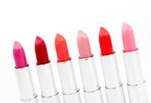 皮膚黑的人擦什麼顏色唇膏 如何根據不同膚色問題選擇口紅-頭條楓林網