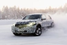 梅賽德斯-賓士全電動EQC SUV原型測試車正式官方圖釋出-頭條楓林網