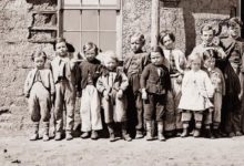 令人驚嘆的照片，展示了殖民時期玩耍的兒童-頭條楓林網