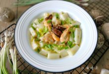 年糕和這幾樣燴，好吃的讚不絕口，等我上桌只剩湯了-頭條楓林網