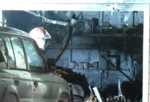 一場大火燒焦了一個大綠點家庭的車庫-頭條楓林網