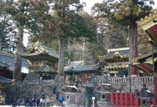 日本當地口碑第一的知名溫泉,居然在一棟塌了一半的危樓里…-頭條楓林網