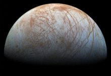 人類苦苦尋找的外星人就在太陽系?冰封的木衛二或暗藏生命活動-頭條楓林網