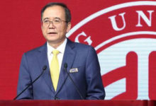 北大校長“鴻鵠”一詞捉瞎 校慶演講獻醜 在社交媒體上瘋傳-頭條楓林網