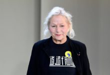 年逾古稀依然幹勁十足！ 法國時尚設計大師 Agnès b. 要開更大的畫廊、還要辦網絡電台-頭條楓林網