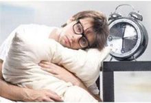 睡眠不足導致大腦自我吞噬？缺覺危害竟然如此之大！-頭條楓林網