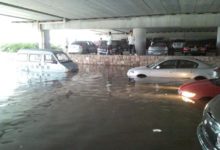 暴雨來襲！為防止愛車被淹，車主們也是腦洞大開，最後一個我服！-頭條楓林網