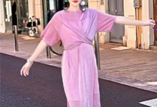 隨便穿穿就很美！這件的復古連衣裙，小眾又時髦！-頭條楓林網