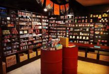 外國遊客蜂擁日本一家絕品罐頭店，除了人肉罐頭以外，這裡你可以買到一切……-頭條楓林網