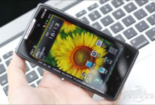 摺疊屏專利曝光，摩托RAZR系列迴歸這次穩了？-頭條楓林網