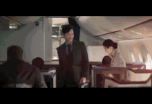 39歲男子，因為全日空航班沒有給他慶祝生日，在飛機上哭了…-頭條楓林網