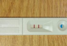 孕媽照B超時看到胎兒在吐泡泡，家人覺得可愛，醫生卻說不能要-頭條楓林網