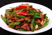 炒肉應該熱油還是涼油下鍋？這一點要謹記，難怪肉柴不鮮嫩！-頭條楓林網