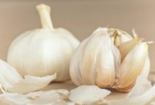 大蒜別在生吃了，教你幾招，照著做，50歲的男人變小伙兒！-頭條楓林網