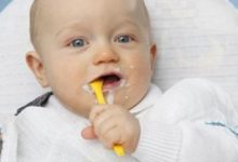 早產寶寶要什麼時候開始添加輔食-頭條楓林網