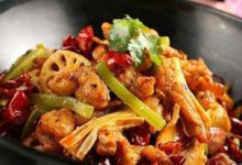 一炸一炒!一鍋家庭版的麻辣香鍋就成了,每一口都濃香四溢勾食慾-頭條楓林網