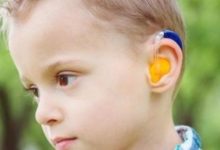 兒童為啥要儘早驗配助聽器？-頭條楓林網