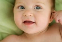 寶寶總愛揪耳朵，可能是這些原因！-頭條楓林網