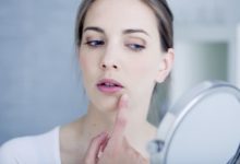 下巴長痘痘什麼原因 這些方面都要注意-頭條楓林網