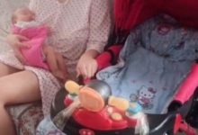 不放心奶奶帶娃，親媽卻把孩子弄丟了，網友：一孕傻三年！-頭條楓林網